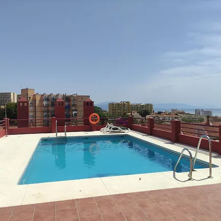 Mrv Puerto Marina Con Piscina *