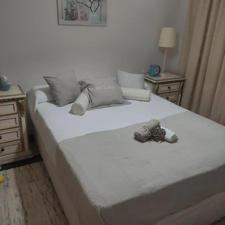 Mrv Puerto Marina Con Piscina * Бенальмадена
