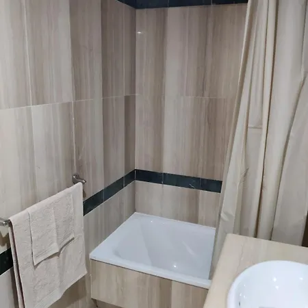 Mrv Puerto Marina Con Piscina Апартаменти