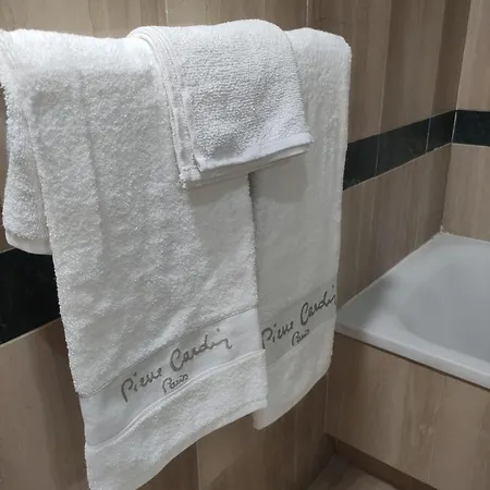 Mrv Puerto Marina Con Piscina