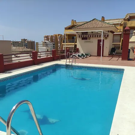 Mrv Puerto Marina Con Piscina * Бенальмадена
