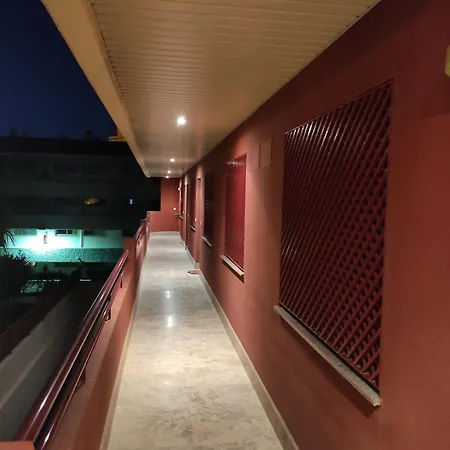 Mrv Puerto Marina Con Piscina Апартаменти