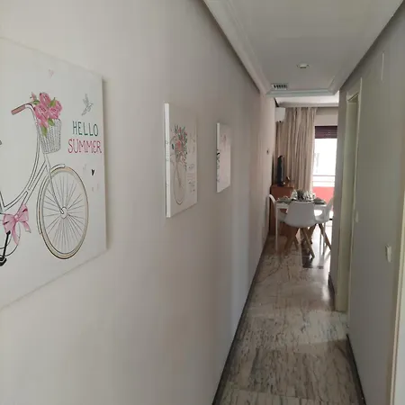 Апартаменти Mrv Puerto Marina Con Piscina *